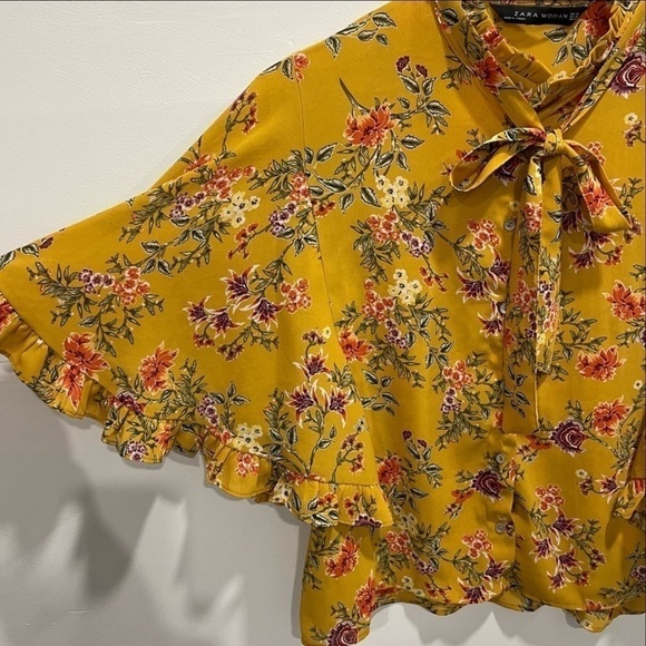 Zara Floral Pattern Batwing Blouse Ruffle Trim XS - Picture 4 of 4